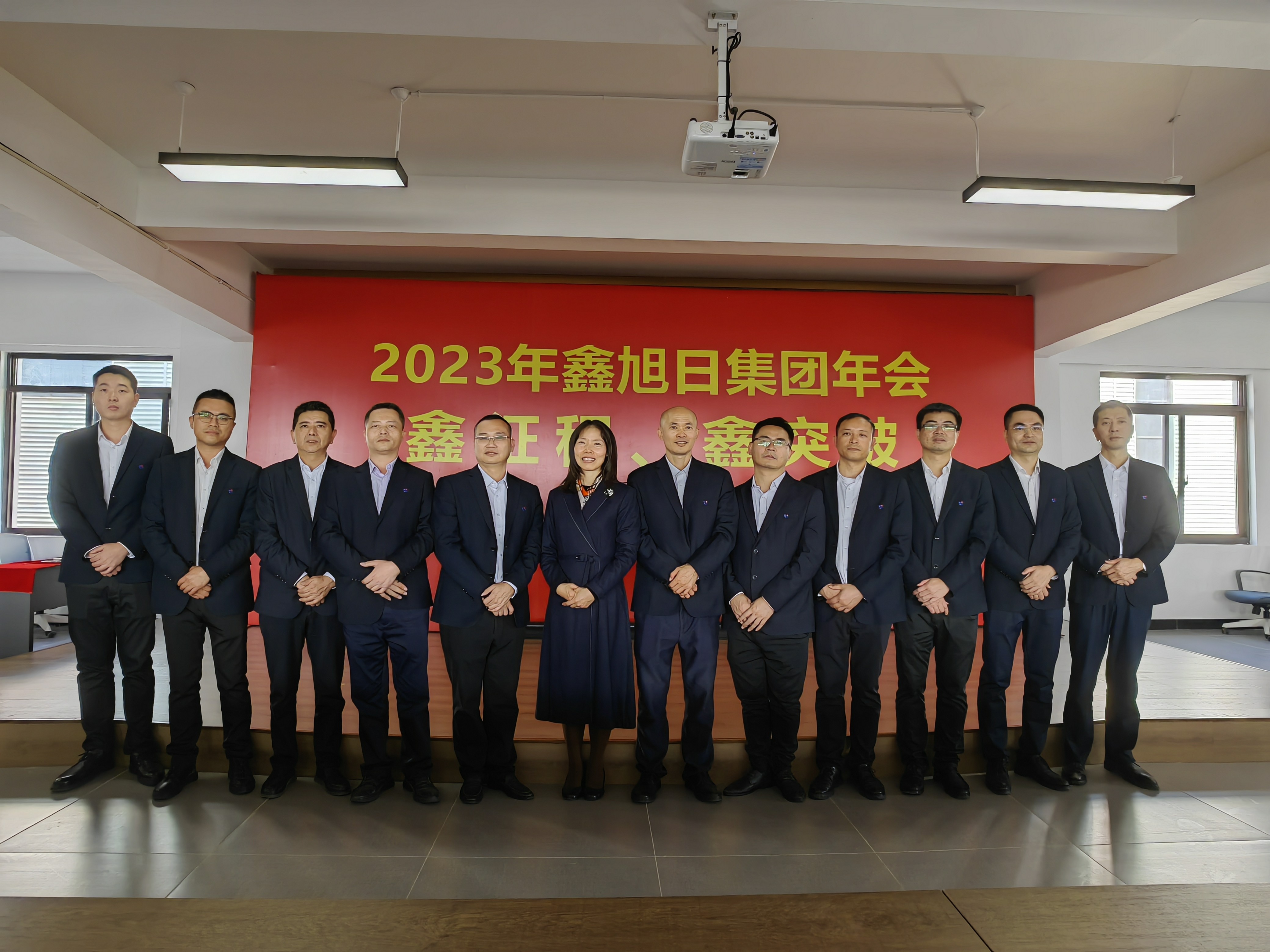 香港1861最早全图库