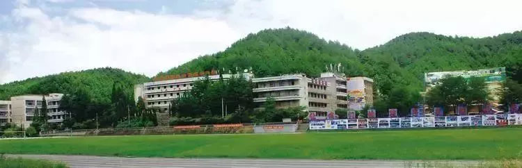 香港1861最早全图库